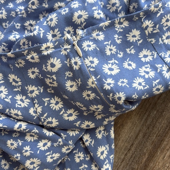 Reformation Zoe Blue Floral Slit Midi Skirt 8P - Picture 6 of 6